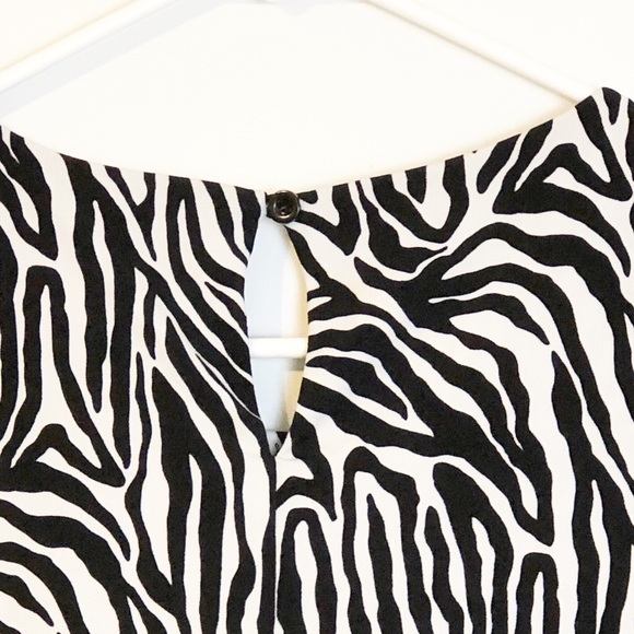 Calvin Klein Zebra Print Sleeveless Top S - Picture 4 of 7